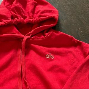 Alo yoga Accolade hoodie red xs.